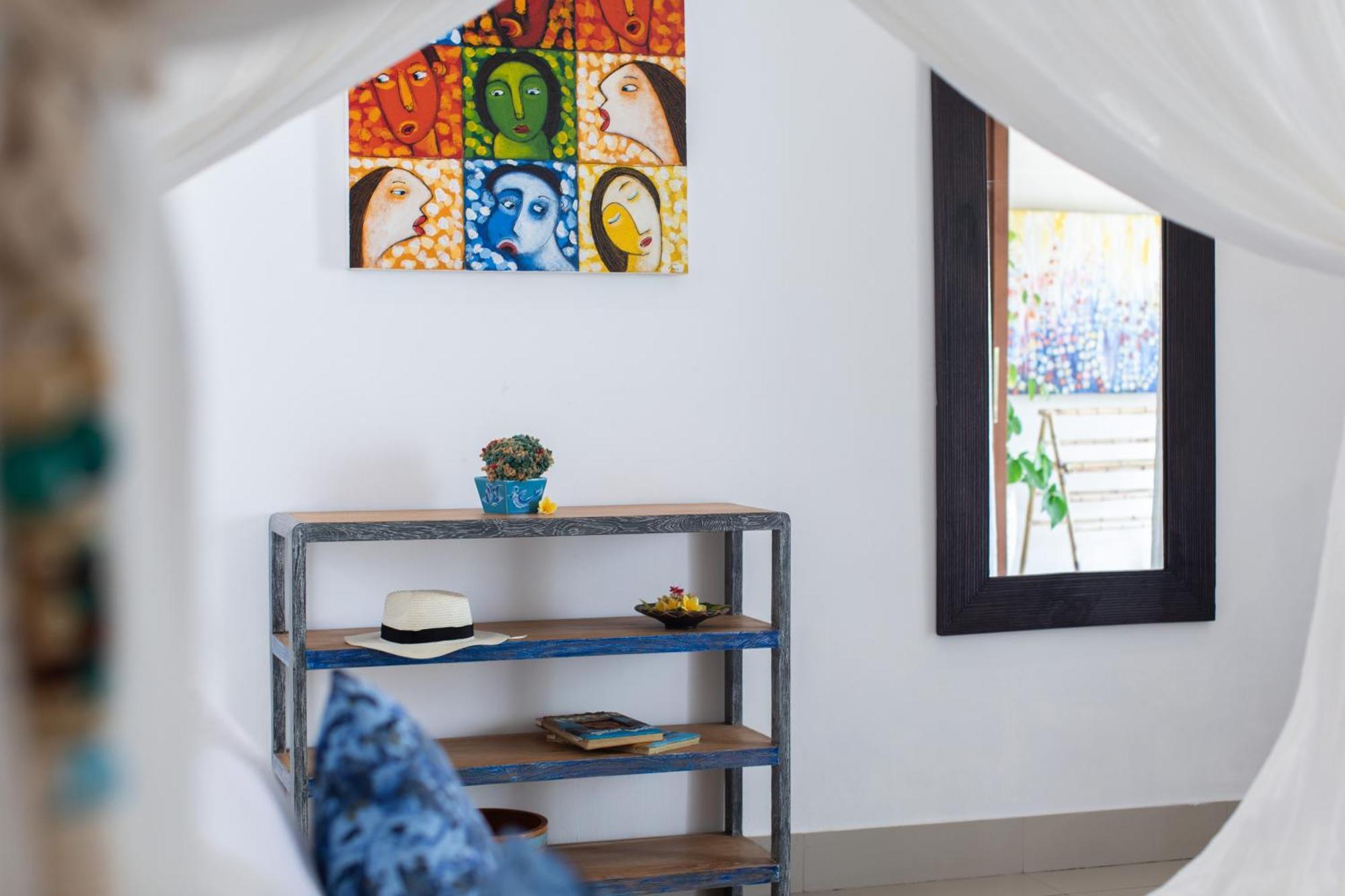 Masbro Art Seminyak (Bali)